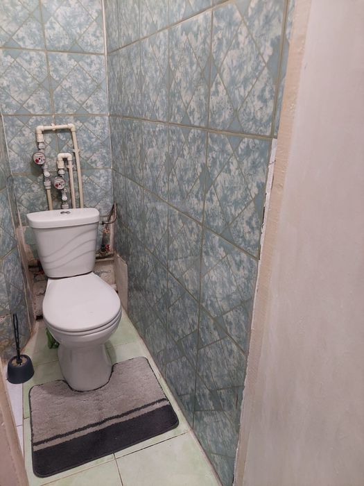 Сдам 2 х комн на Достыке