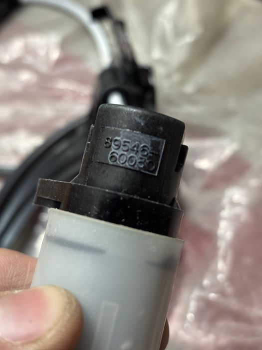 Датчик АБС зад левый 100/470