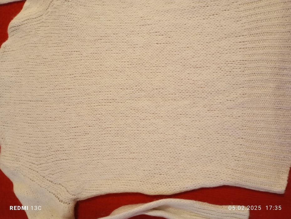 2 bluze tricotate lînă,mohair mar L