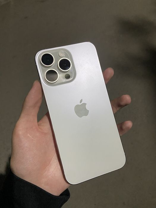 iphone 15 Pro Max E-Sim идеал срочно
