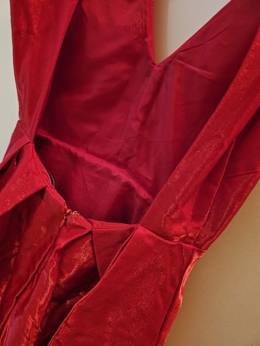 Официална червена рокля XS