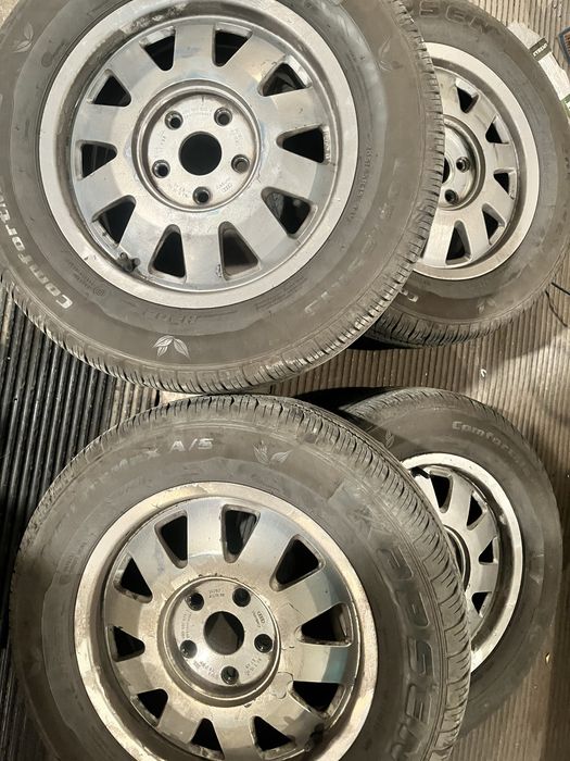 Продам диски с резиной R15