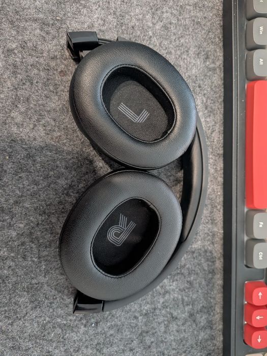 Vand Casti JBL 770NC