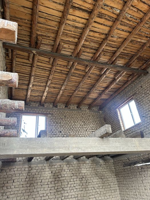 Сарыағаш портезде үй сатылады! Келісім бар