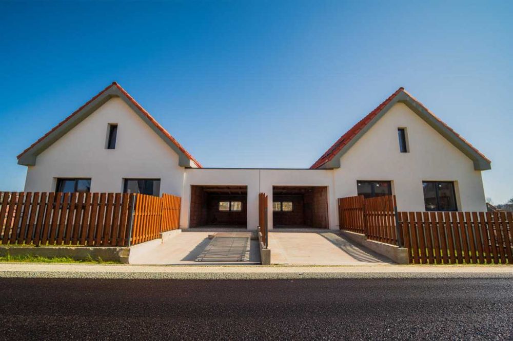 OPORTUNITATE 125.000 Euro avans si ai o Casa Noua