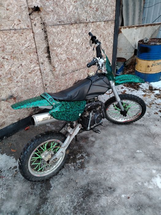 Продам питбайк подростковый