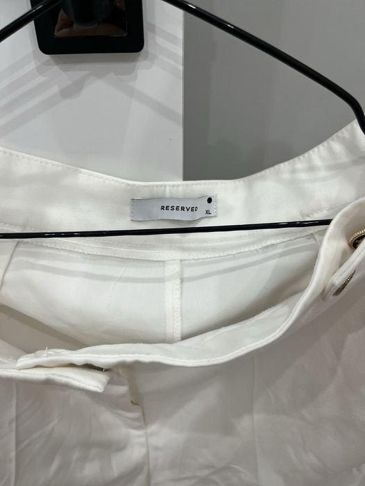 Белые брюки Reserved XL