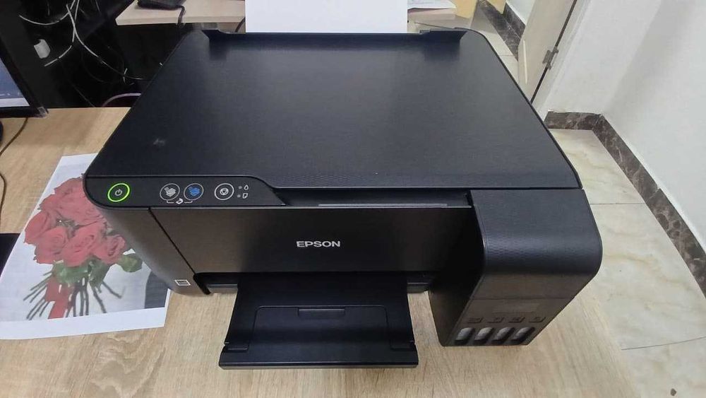 МФУ Epson L3100 почти новый
