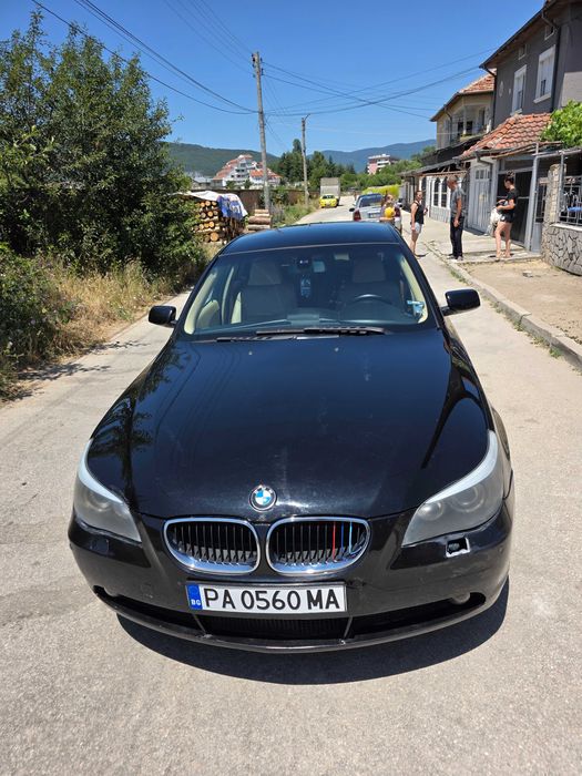 BMW E60 2005 година
