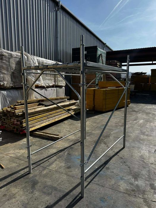 Поцинковано рамково скеле – Здравина и сигурност за всяка височина