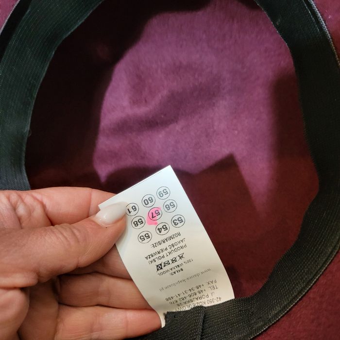 Дамски и мъжки официални шапки