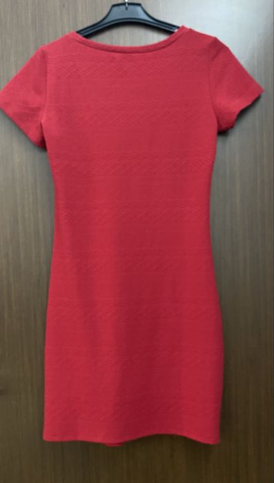 Rochie rosie cu maneca scurta