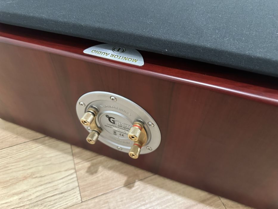 Vand schimb centru Monitor Audio gold signature high end LCR CS