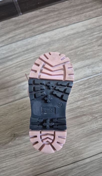 Ботинки для девочки