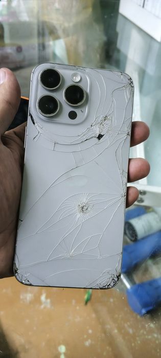 iPhone 15 pro max 512! iCloud тушган!