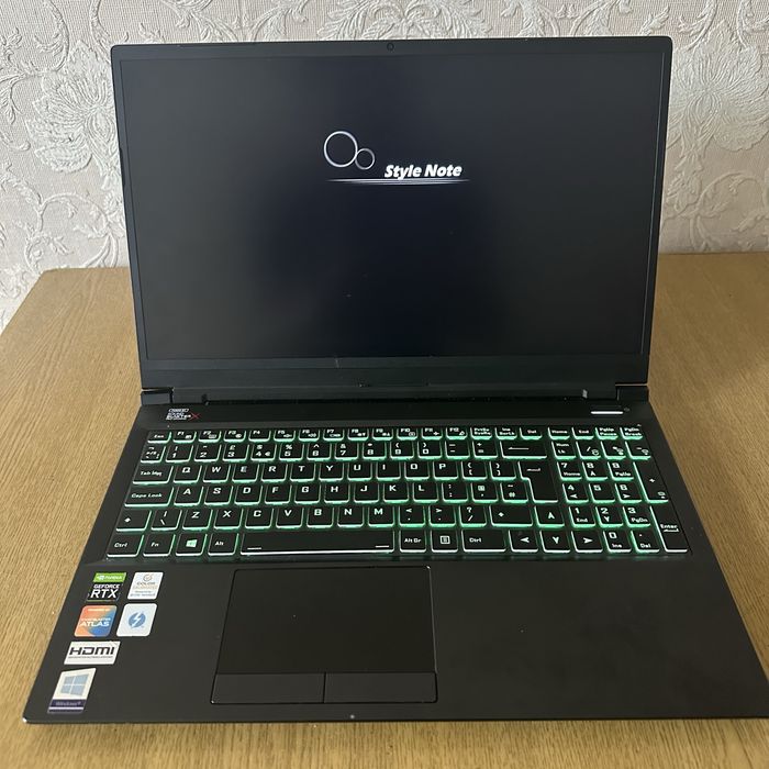 Игравой ноутбук i7 10th