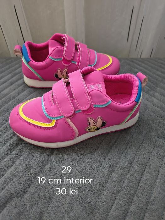 Adidași fetița mărime 29 Minnie