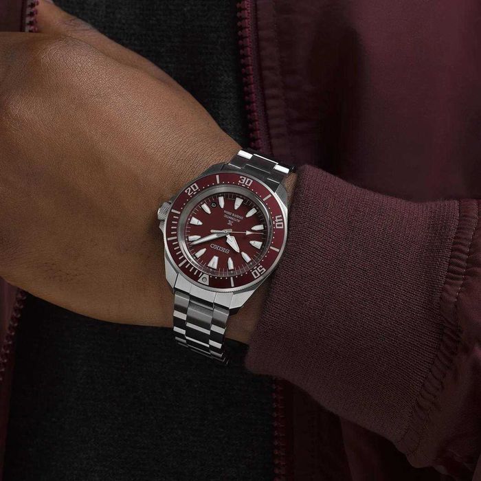 Seiko Prospex "Shogurai" Automatic Diver’s Red Dial SRPL11
