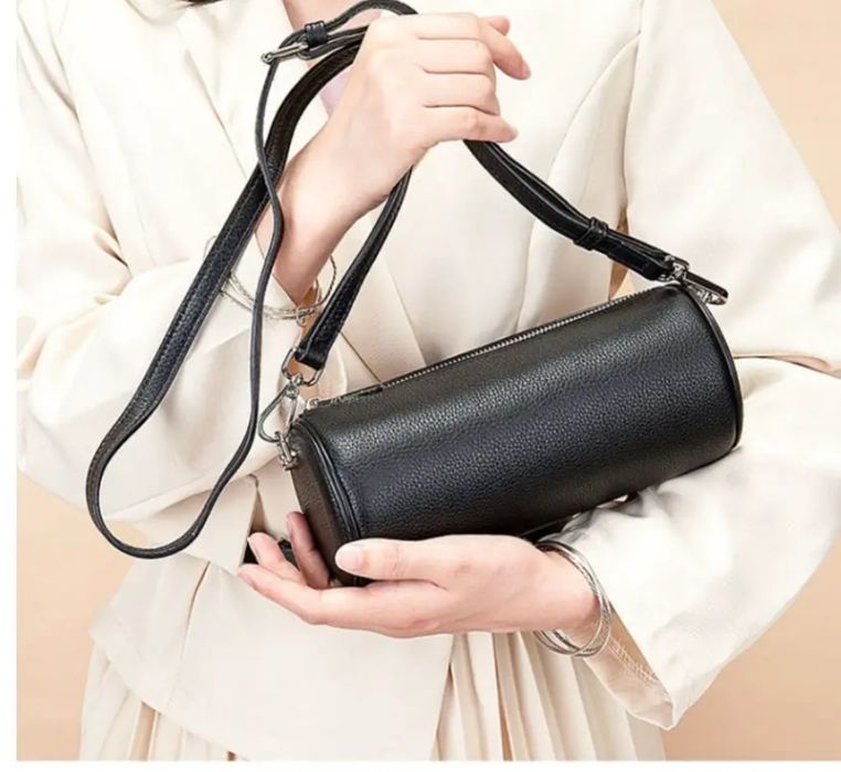 Продам сумочку бочонок новую