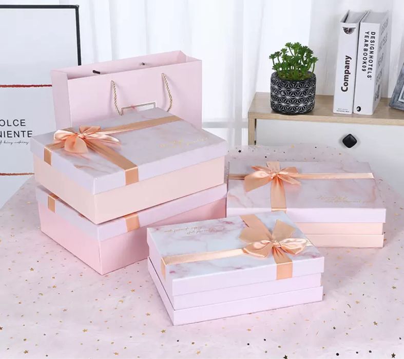 подарочные коробки