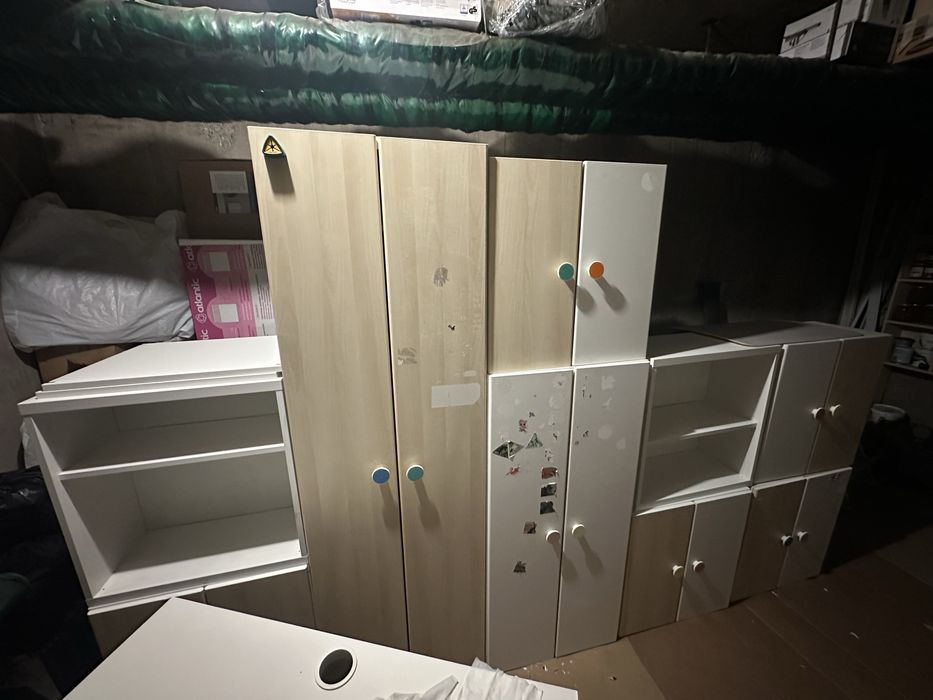 Икея гардероби и бюро