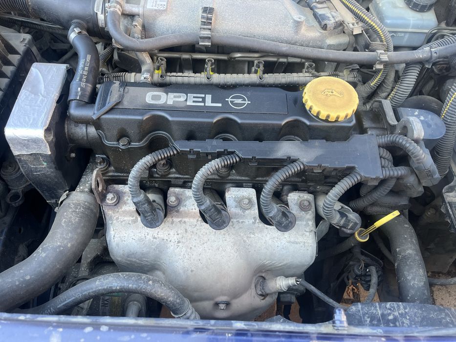 Motor opel astra g 1,6 i 8 v Cod z 16 SE