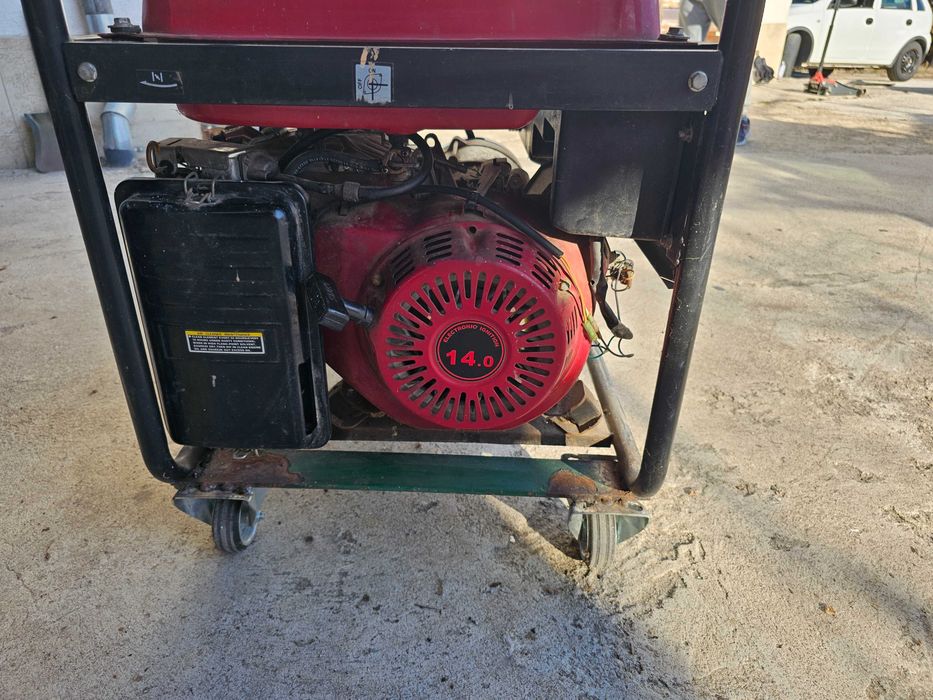 Агрегат, Генератор 6кв,двикател 14 кс.