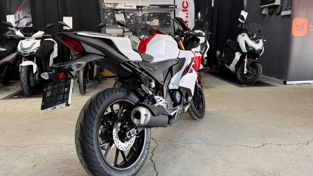 Yamaha YZF-R125 ANNIVERSARY nou 0 km - Yamaha Constanta by EST BIKE