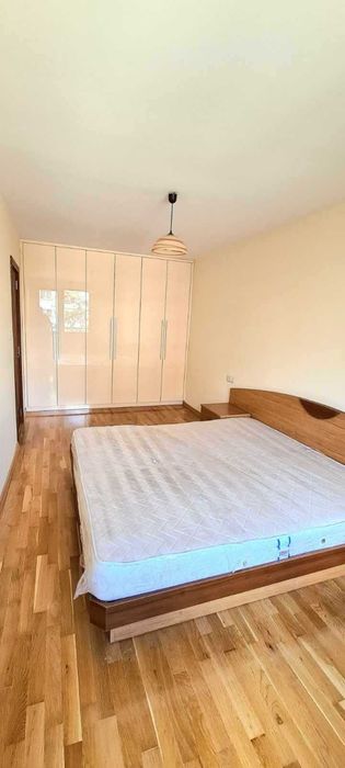 Дава се под наем Тристаен апартамент в София, Борово - 100 кв.м за 900 € - Снимка #2