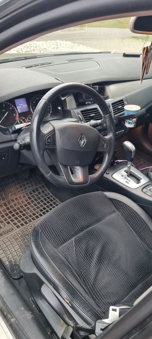 Auto renault laguna 3