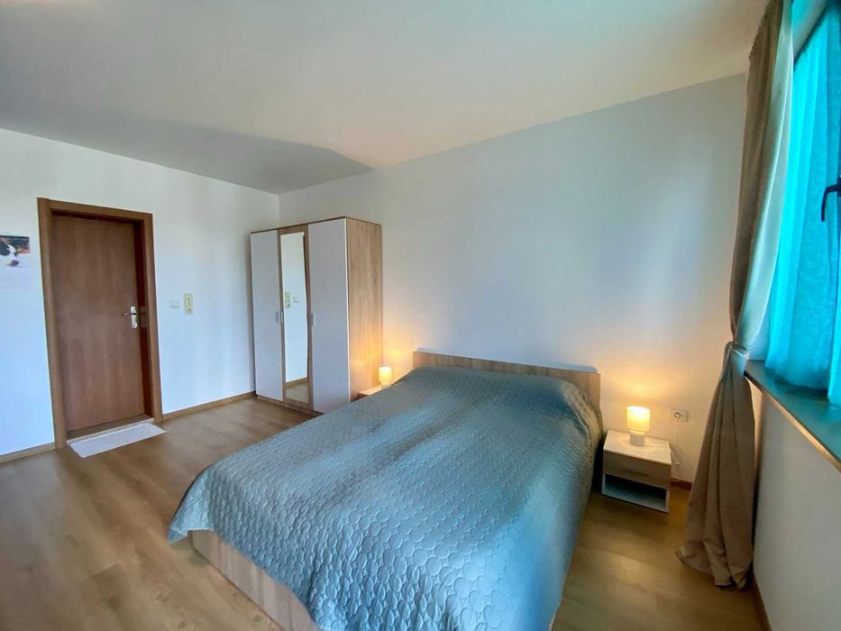 Просторно студио в жил.сграда в близост до Пирин Голф