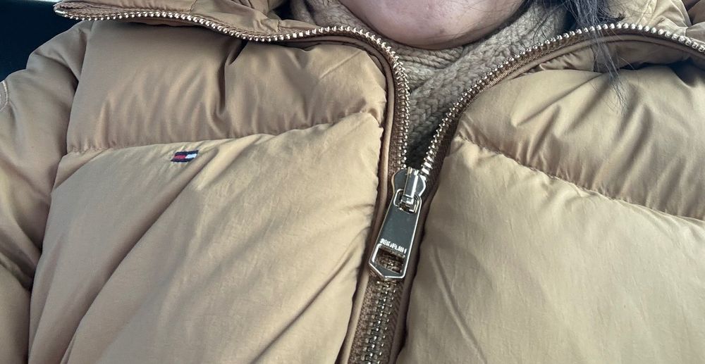 Пуховик Tommy Hilfiger L размер