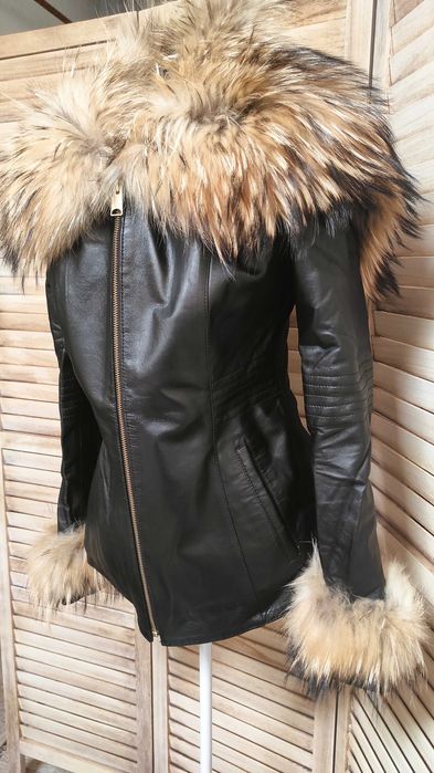 Палто естествена кожа  с естествен косъм