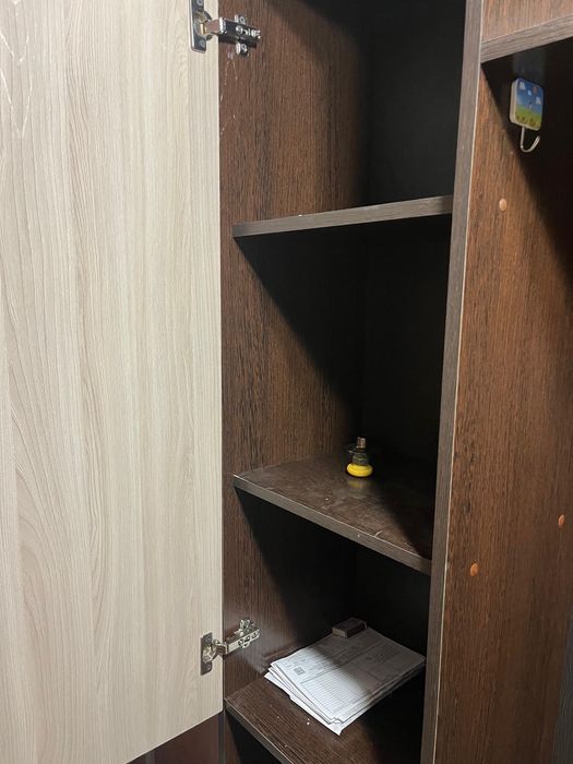 Продам прихожую