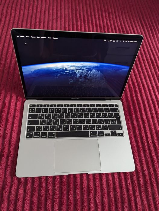 Apple MacBook air m1 8/256 ноутбук
