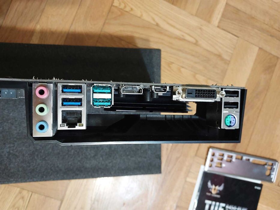 AMD Ryzen 7 3700X + Asus TUF B450 Plus Gaming