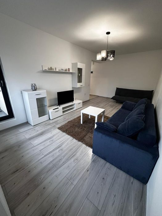 Apartament de închiriat