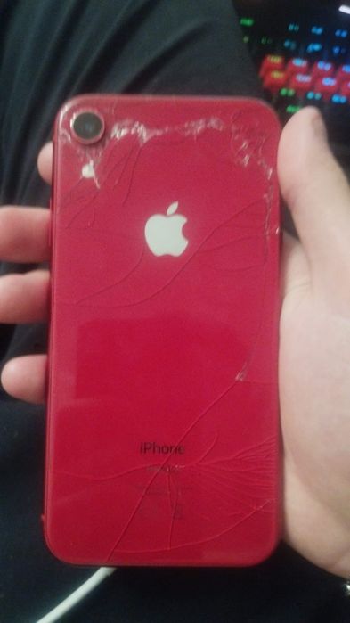 Продам iphone Xr