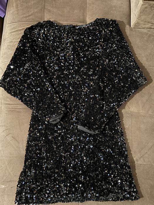 Бляскава рокля,марка-Mango