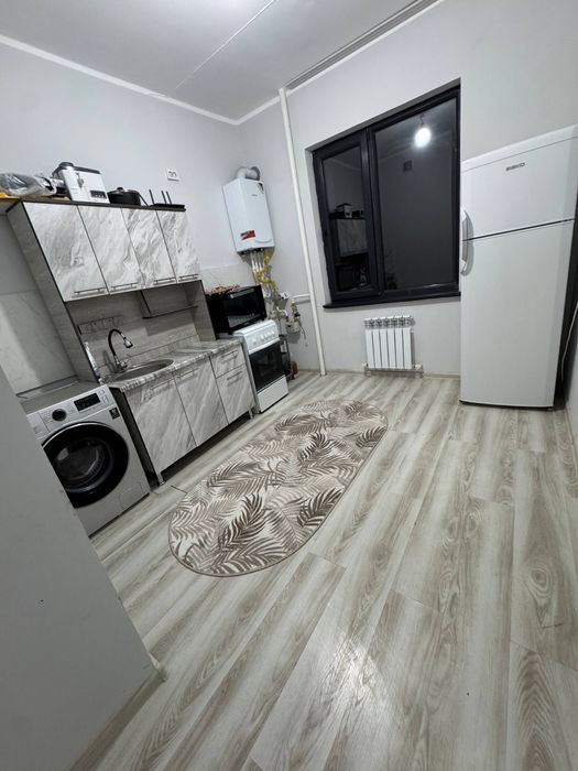 Без Маклер Квартира