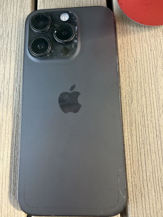 Iphine 15 pro black