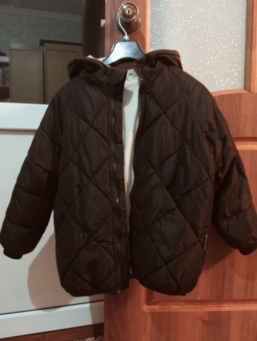 Продам  пальто, куртки, обувь