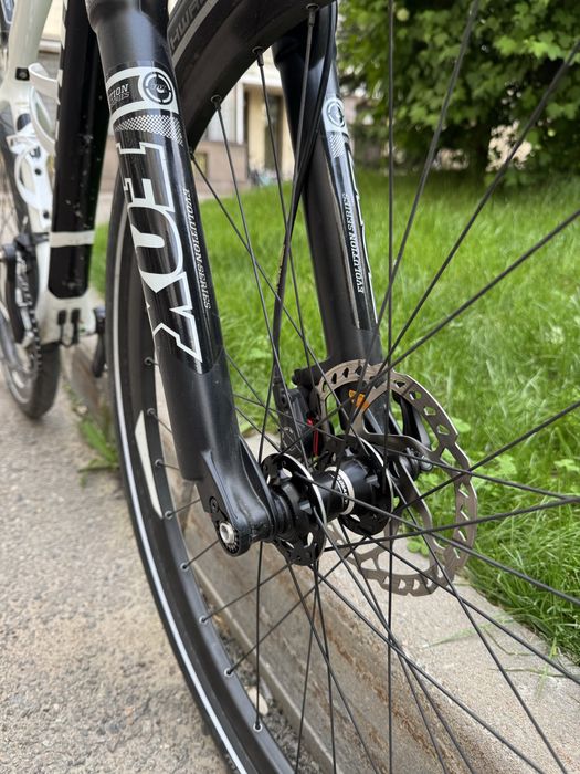 Велосипед Ginat xtc 27,5 carbon ТОРГ