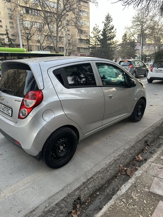Chevrolet Spark 2017 — 3