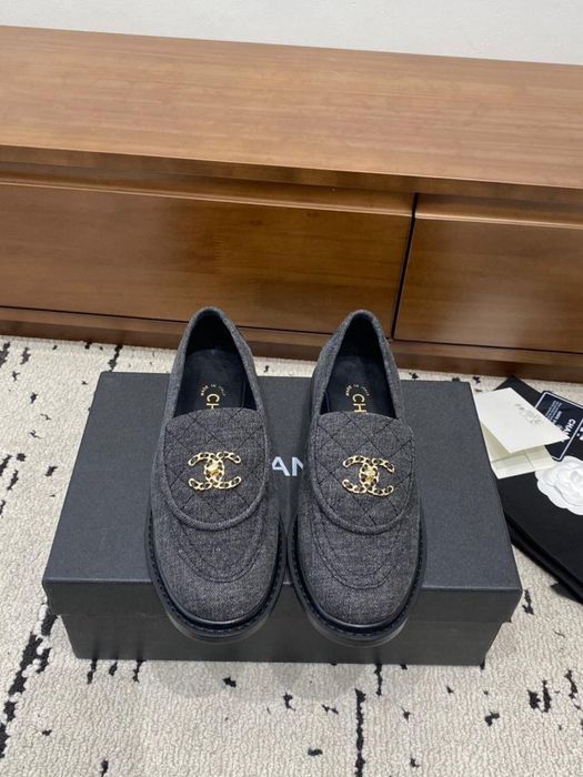 Обувки Chanel естествена кожа