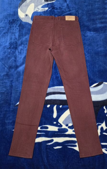 Pantaloni denim elastici Esmara, culoare Bordeaux - mărimea 40, ca Noi