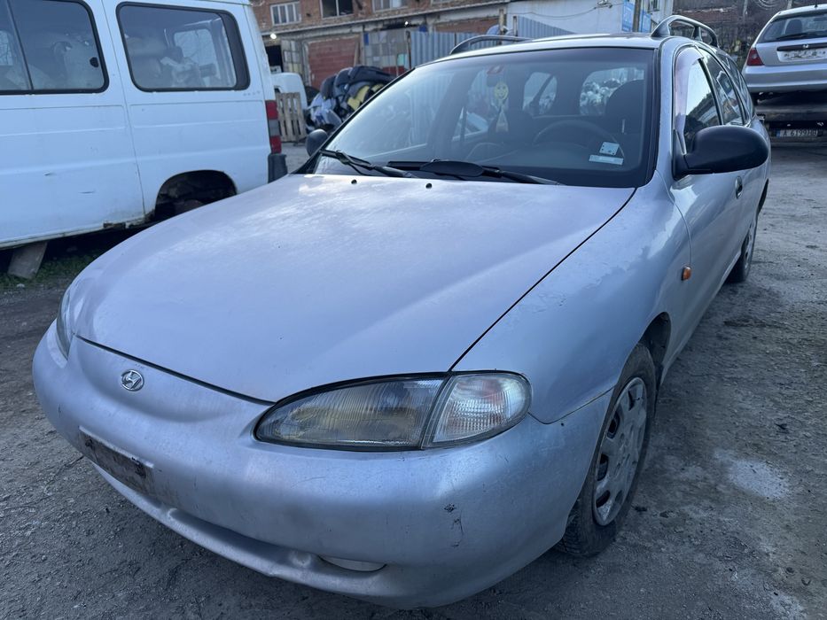 Hyunday Lantra 1.5i 88hp 1997г На Части