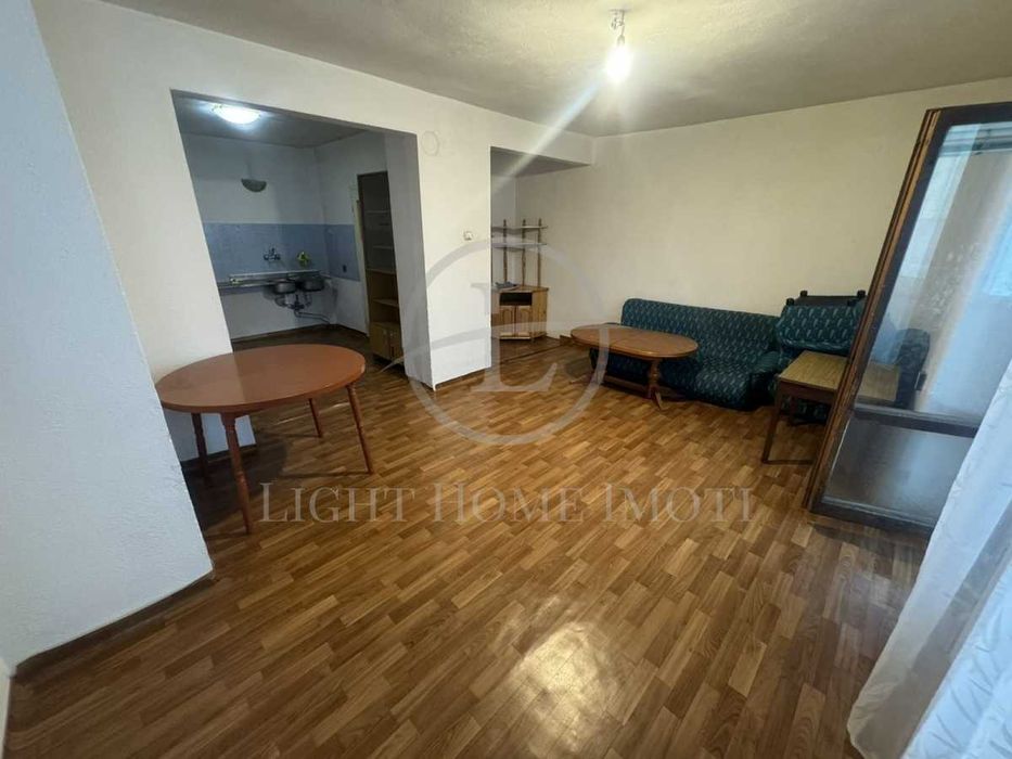 Продава се Тристаен апартамент в Пловдив, Център - 109 кв.м за 2152 €/кв.м - Снимка #1