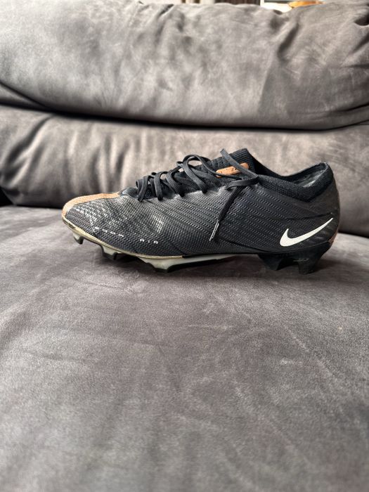 ghete de gotbal nike