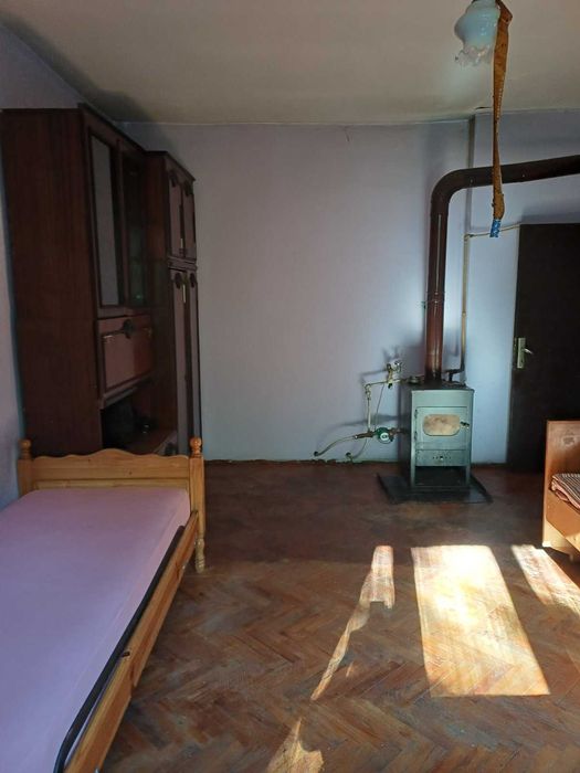 Дава се под наем Двустаен апартамент в Плевен, Идеален център - 60 кв.м за 153 € - Снимка #4